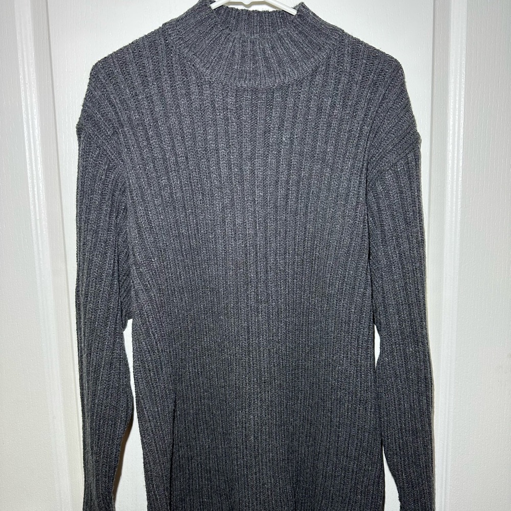 Point Zero Gray Knit Sweater